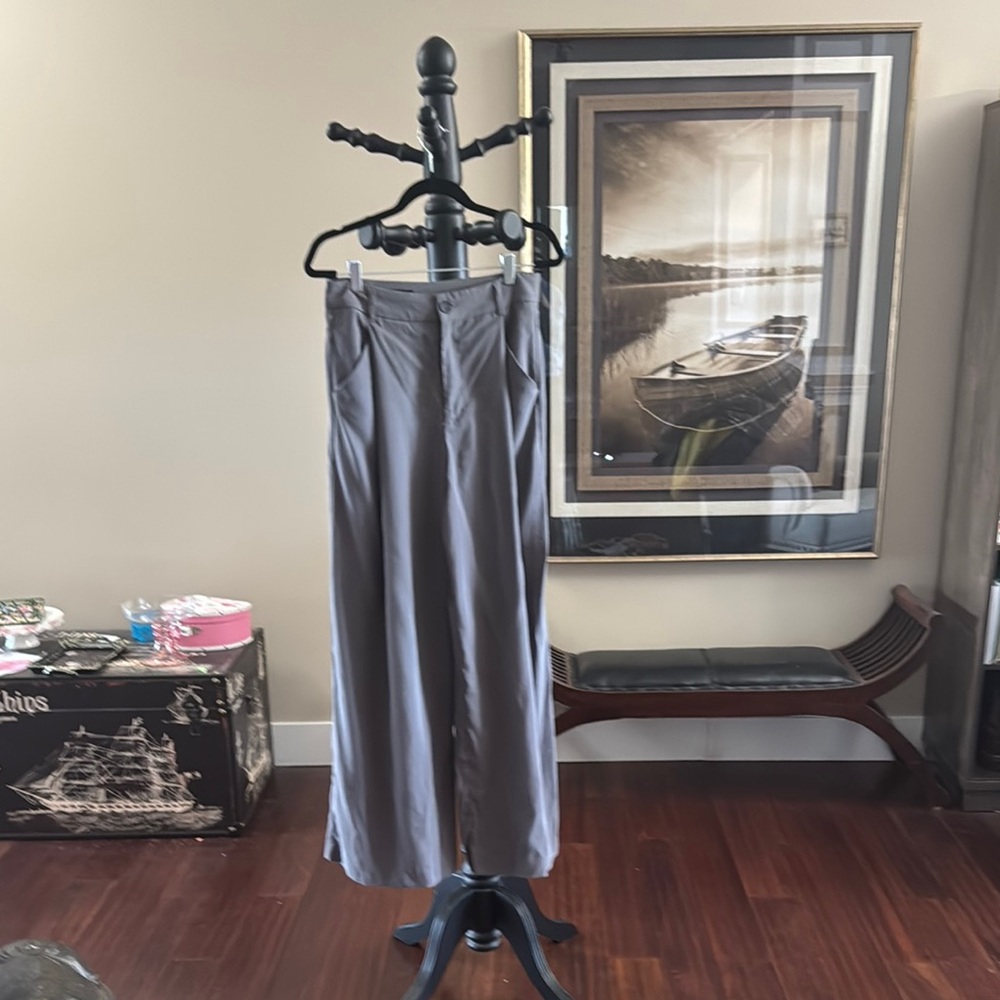 Women’s Gray Pants